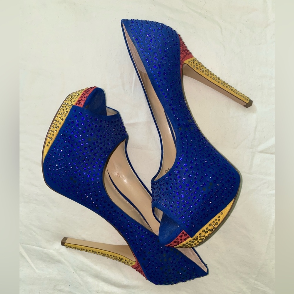 Gianni Bini heels, size 11M, never worn